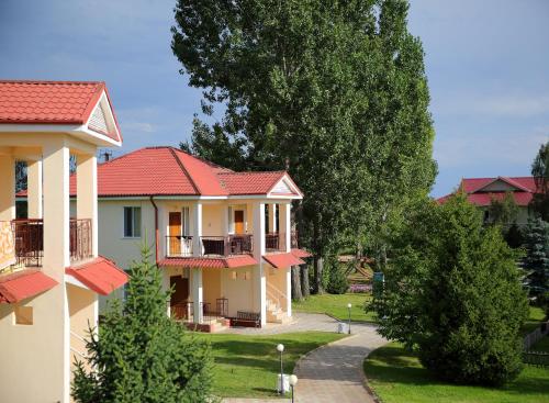 Talisman Village Hotel – khách sạn tại Bosteri