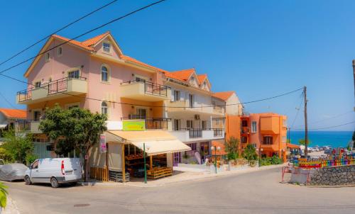  Valsamis Villa Apartments, Póros bei Pástra