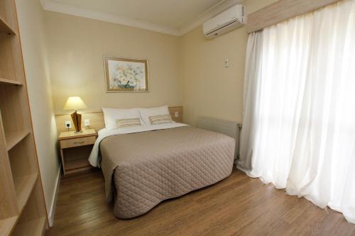 Hotel Sky Ville Canela Ideally located in the prime touristic area of Canela, Klein Ville Canela promises a relaxing and wonderful visit. The property features a wide range of facilities to make your stay a pleasant experie