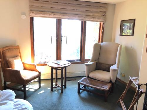 Mountain Home Inn – Mill Valley, CA