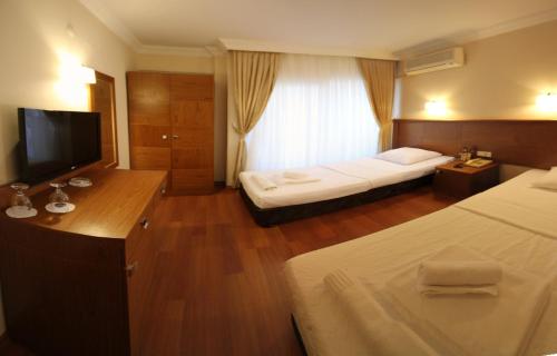 Ucem Hotel Golden Sea in Altinoluk