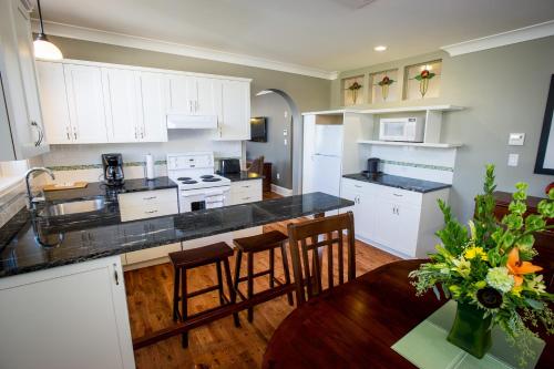 157739143 Hume Hotel & Spa