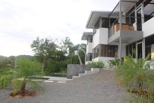 Entrance, Horizon Lodge Potrero in Potrero