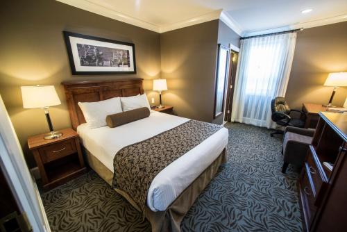 157739721 Hume Hotel & Spa