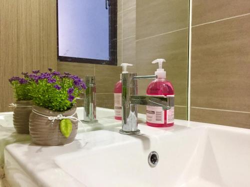 Splendid Duplex@ Sunway and Petaling Jaya Splendid Duplex@ Sunway and Petaling Jaya