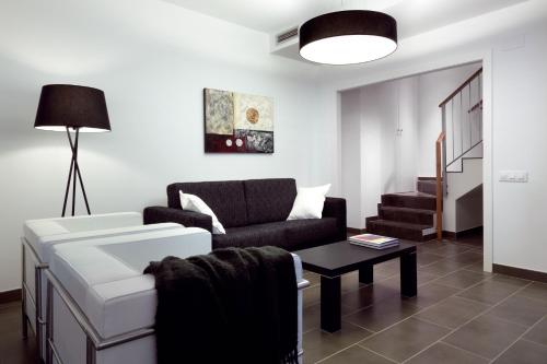 08028 Apartments - image 10