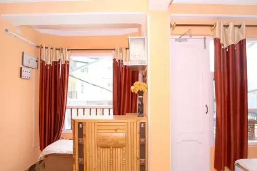 Cheerful & delight stay in Shimla