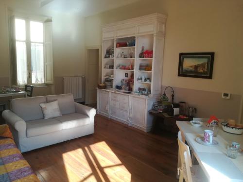 B&B Luca Giordano – Naples, CO