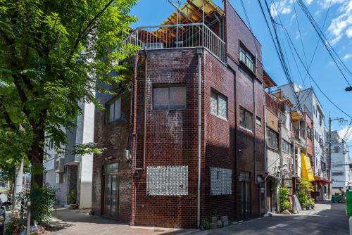 Three-Bedroom Townhouse room in Tino Tamatsukuri House