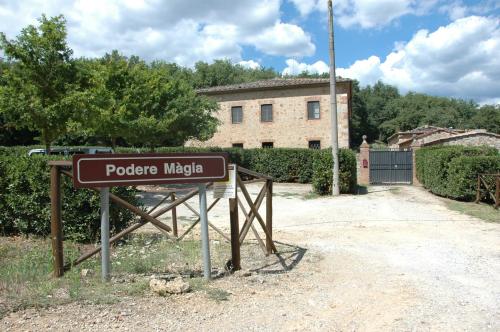  Agriturismo La Magia, Pension in Monteriggioni