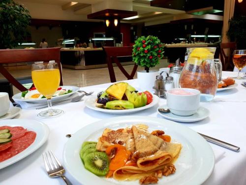 Hotel Montenegro - image 9