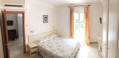 Residence Meeting - image 10