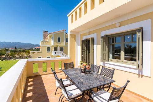 Elaia Villas in Nea Poli