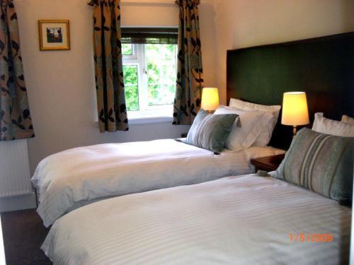 Claverton Country House Hotel in Westfield