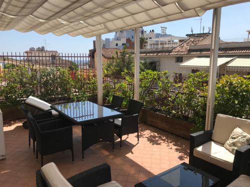  My Property - Apartment Top Sea, Pension in Giardini-Naxos