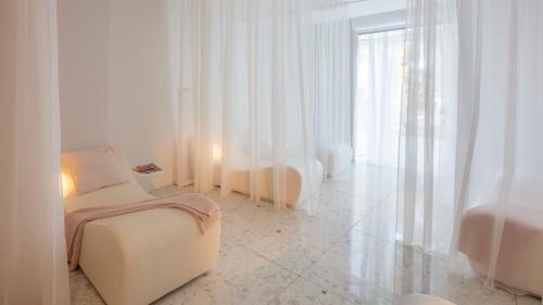 Hotel Bellevue - image 12