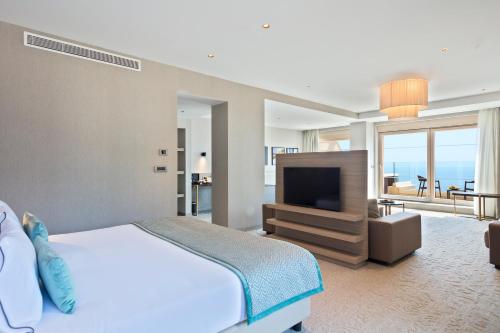 Hotel AMI Budva Petrovac Melia Budva Petrovac is a popular choice amongst travelers in Petrovac, whether exploring or just passing through. Featuring a satisfying list of amenities, guests will find their stay at the property