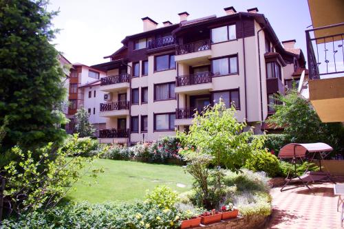 Bansko home with a Mountain view in 班斯克