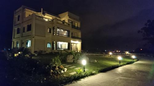 1969 Meters Square Seed B&B - 숙소 외관
