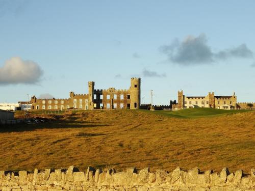 The Old School - image 8