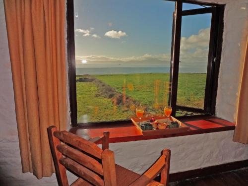 ระเบียง/ชานเรือน, The Old School in แบลลีไฮก์