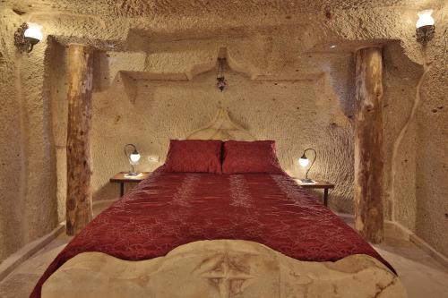 Cave Suite