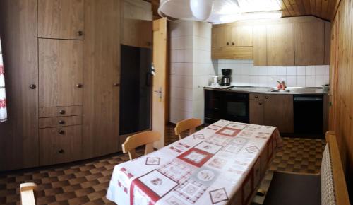 Konyha, Haus Wiedersehn in Blitzingen