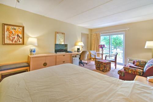 Queen Room