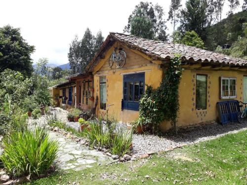 B&B Villa de Leyva - Hostal campestre Jacamaki GuestHouse en Villa de Leyva - Bed and Breakfast Villa de Leyva