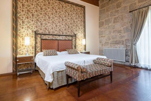 ?Eurostars Monumento Monasterio de San Clodio Hotel & Spa