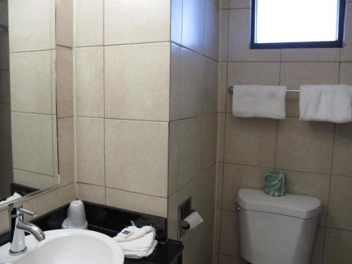 Quad room, accessible, smokers allowed