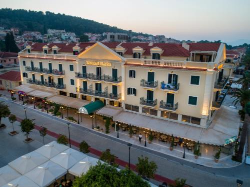 Ionian Plaza Hotel