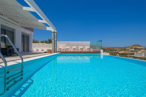 Villa Hermes with pool & jacuzzi in Lindos, Lindos (foto 10)