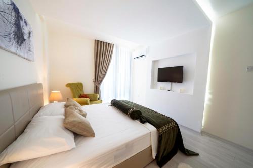 Karia Plus City Apartments - main image