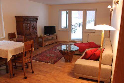 Two-Bedroom Apartment image 3