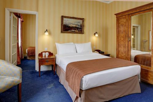 Best Western Swiss Cottage Hotel - main image