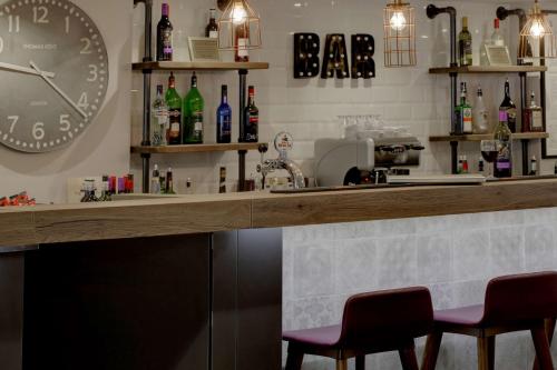 Best Western White House Hotel - image 11