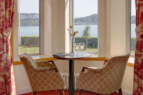 Best Western Livermead Cliff Hotel - image 5
