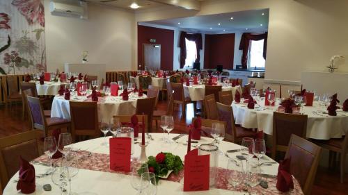 Hosser's Hotel Restaurant