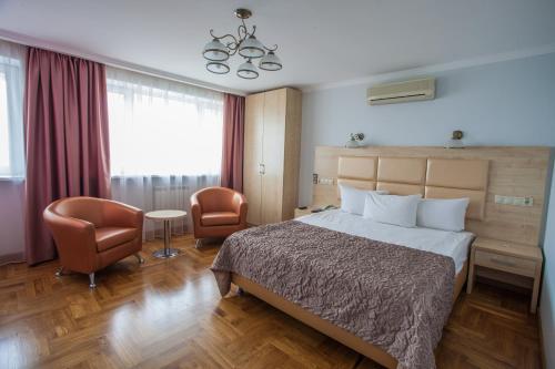 Hotel Krasnoyarsk - image 2