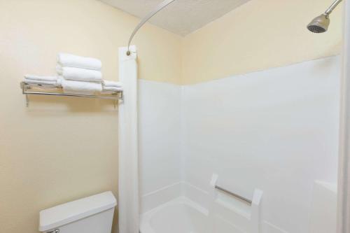 Super 8 by Wyndham Indianapolis-Southport Rd, Indianapolis (foto 9)