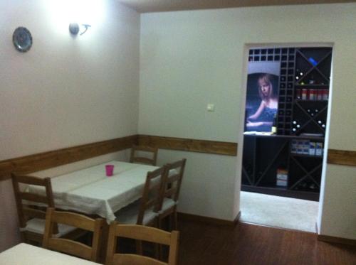 Restaurant, Pension Daciana in Bacău
