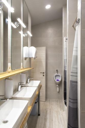 Gravitas Hostel – Split, MD