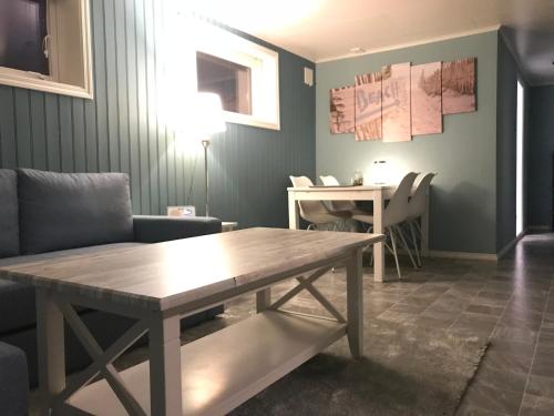 Beautiful apartment in central Leknes