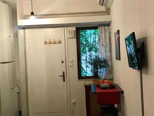 Edem Riviera Studio,close to beach,in Paleo Faliro, Atény (fotografie 9)