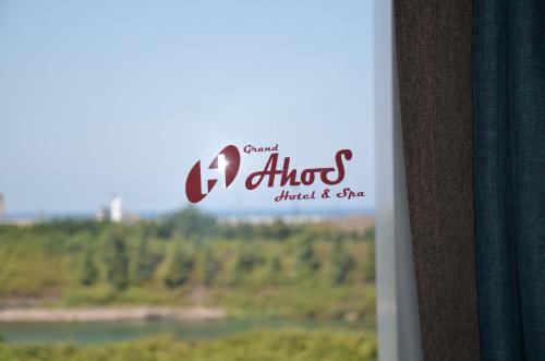 Grand Ahos Hotel & Spa