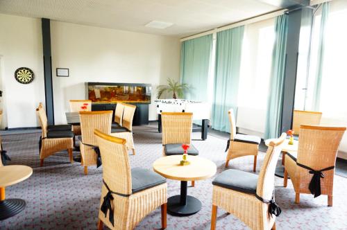 設施, 艾姆迪安帕克酒店 (Hotel am Tierpark) in 古斯特羅