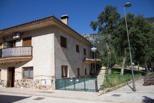 Residencial Los Robles - image 6