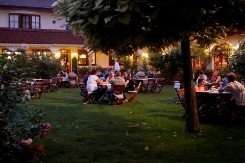 Hotel Weingut Rosenhof - image 4