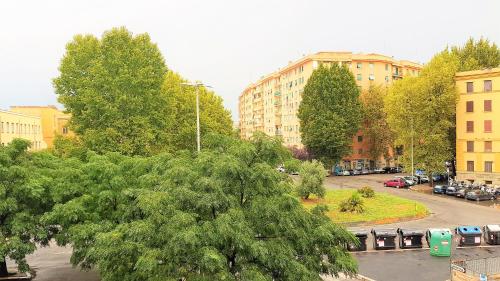 Dodo Holiday in Rome Room Type - Deluxe Double Room with Balcony